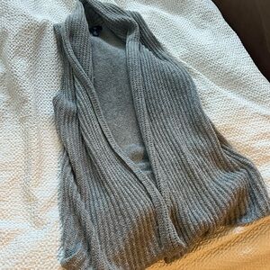 Gap medium Open-Front Women's Sweater Vest